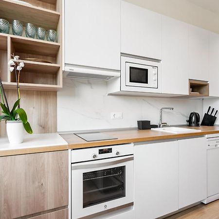 Encantador Estudio Chamartin Madrid Eksteriør billede